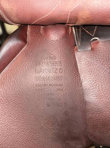 Selle Devoucoux Taille 17&rsquo; &bull; Ann&eacute;e : 2018 &bull; Mod&egrave;le Biarritz O
