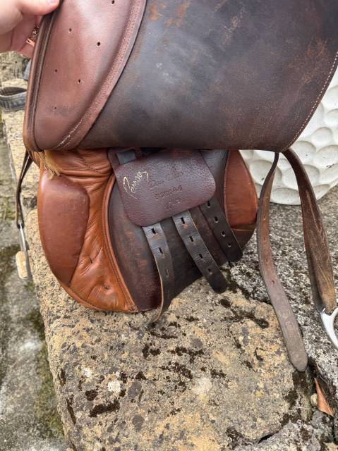 Selle prestige mod&egrave;le Paris