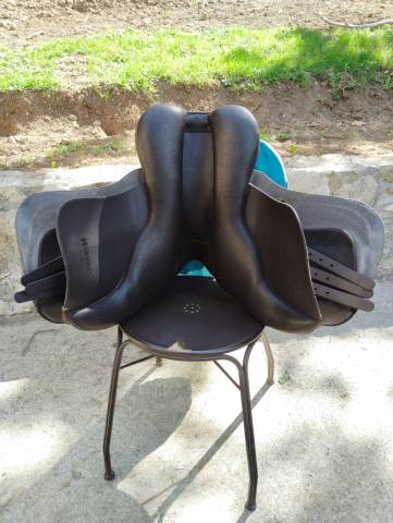 Selle Wintec 500,  17 pouces (43cm), 2 arcades 