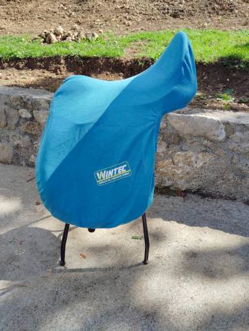 Selle Wintec 500,  17 pouces (43cm), 2 arcades 