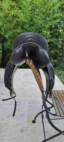 A vendre - Selle de Dressage