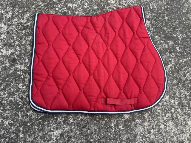 Tapis fouganza Rouge