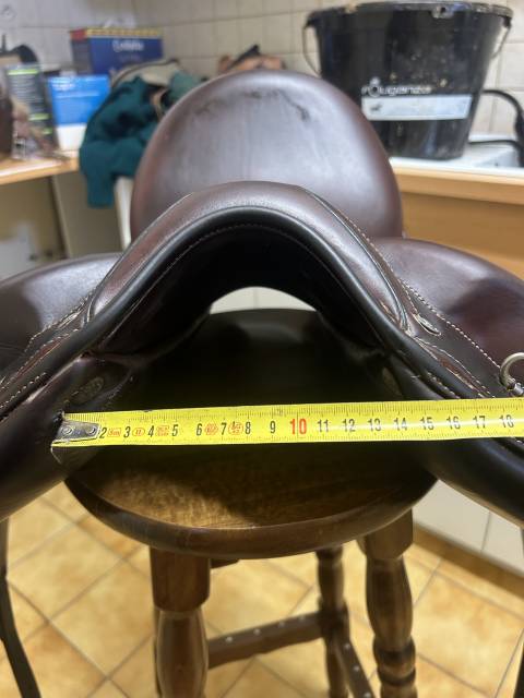Selle dressage Devoucoux