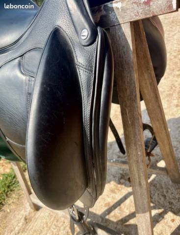 Selle Devoucoux Makila Harmonie S &ndash; 17,5&rdquo; 