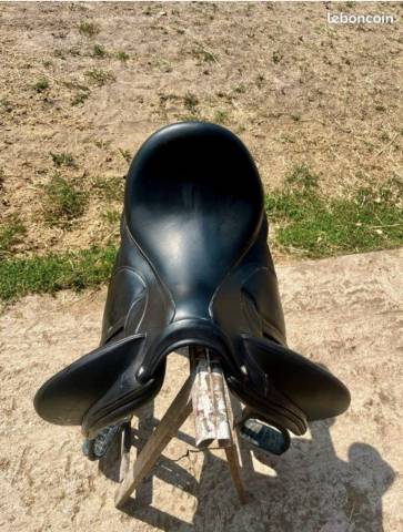 Selle Devoucoux Makila Harmonie S &ndash; 17,5&rdquo; 