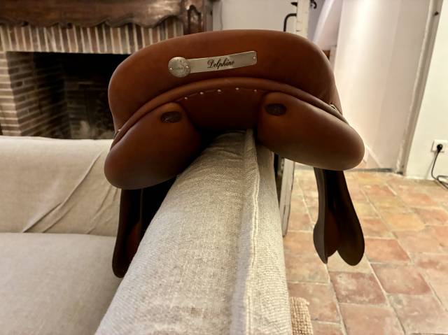 Selle Butet semi-creux 17,5
