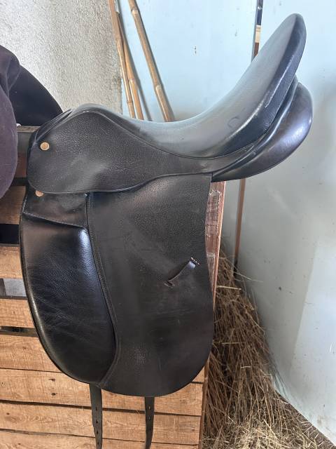 Selle de dressage prestige 