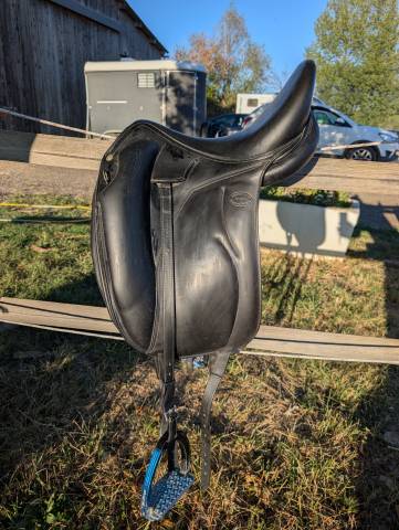 Selle dressage devoucoux 