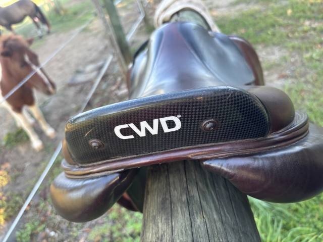 selle cwd 2Gs Mademoiselle 17.5