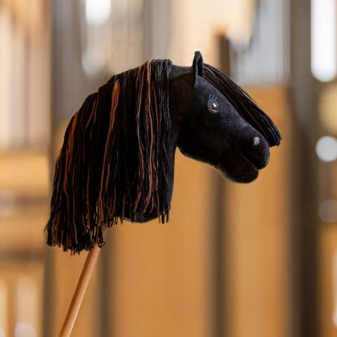 Hobby Horse Nalanta - QHP - Pelage doux et crini&egrave;re &agrave; coiffer