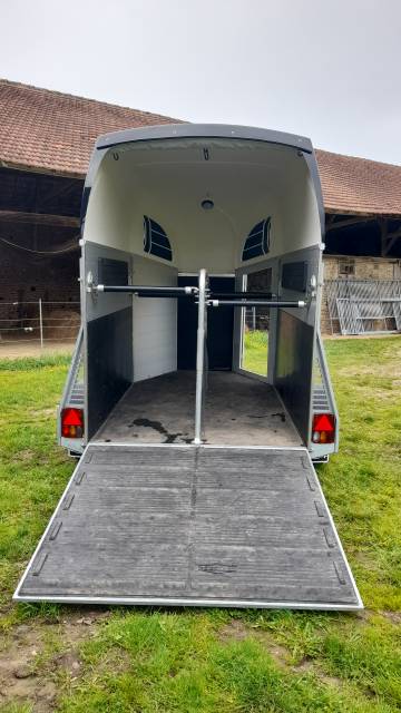 A vendre B&ouml;ckmann Champion R 2 chevaux
