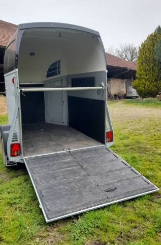 A vendre B&ouml;ckmann Champion R 2 chevaux