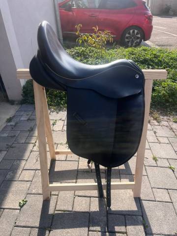 Selle ESTA professional dressage 18 pouces - excellent-