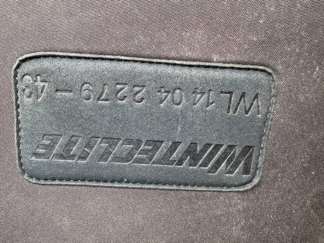 Selle WintecLite mixte 17 pouces avec housse