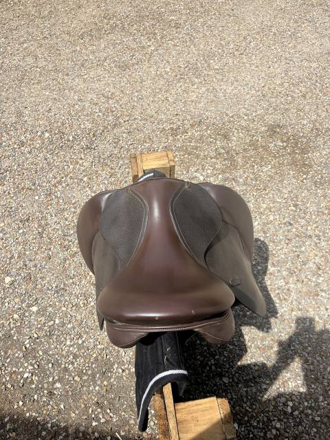 Selle eric thomas 17,5 parfait etat