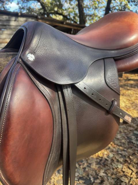 ? Selle CWD SE01 18&rdquo; &ndash; 3C &ndash; Marron &ndash; Tr&egrave;s bel &eacute;tat