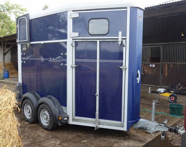 Van ifor williams hb403