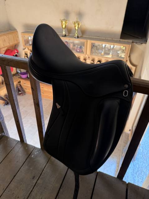 Equipe Saddle