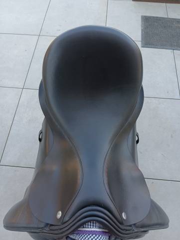 Selle de dressage : Frank Baines - Elegance