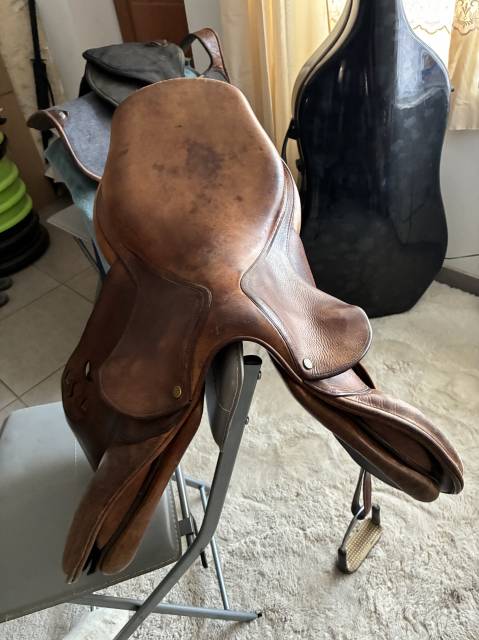 Selle mixte Bruno Delgrange 17,5 pouces