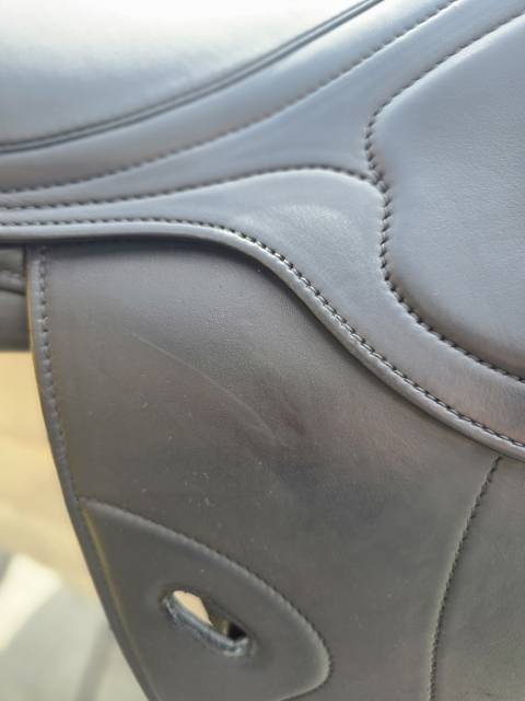 Selle Amerigo Octave Pinerolo 2024 17,5" excellent &eacute;tat