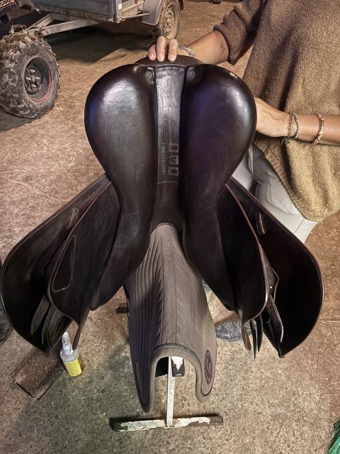 Selle Devoucoux Biarritz S - 17,5 