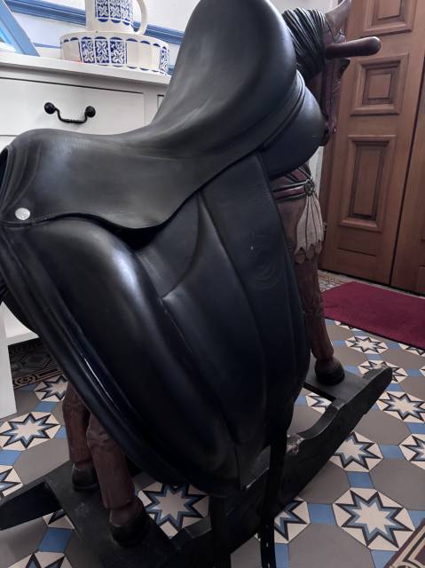 Selle dressage Forestier Aachen 17'