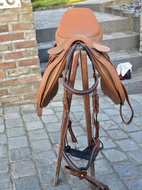 Vends selle Ikonic Epona 