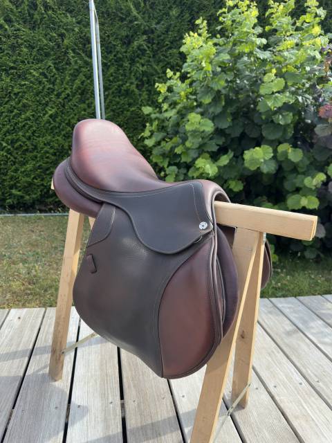 Selle CWD 17 pouces 