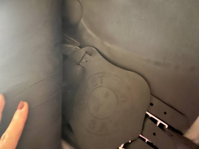 Selle 17,5 Buter plate noire