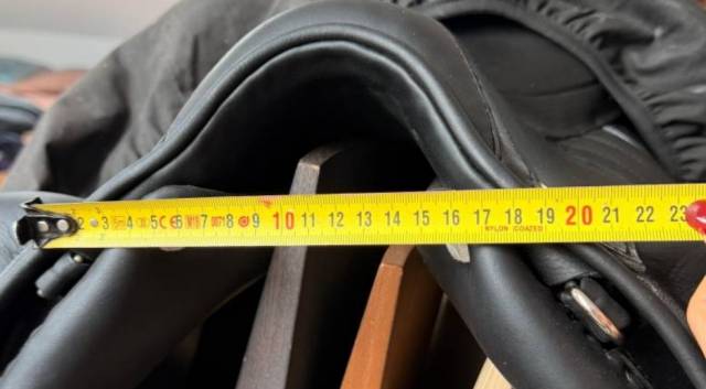 Selle okles neuve 16"