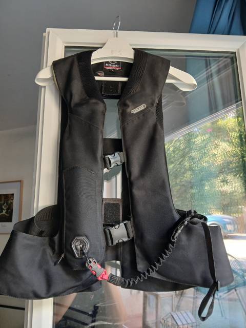 Gilet hit air leger 2