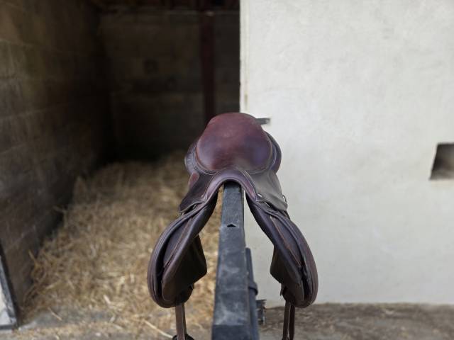 Selle GBS, si&egrave;ge plat, parfait &eacute;tat