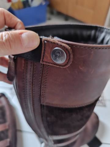 Vends bottes oakland neuve pour ville et &eacute;curie 