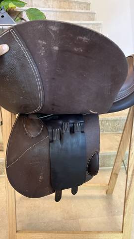 Selle Forestier Club taille 18 