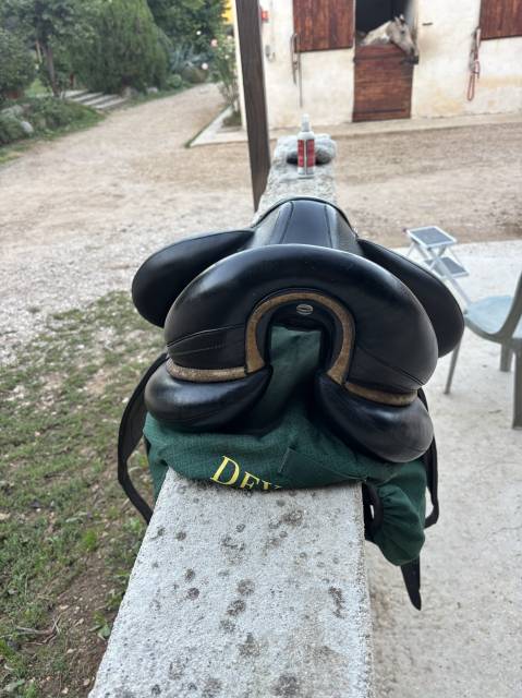 Selle dressage Devoucoux Makila Harmonie S002