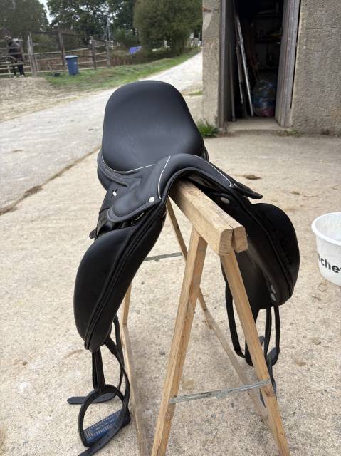 Selle dressage hoffsteiner 