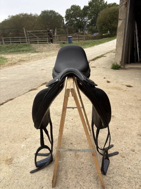 Selle dressage hoffsteiner 