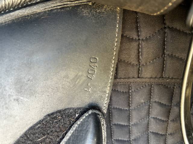 Selle Eric Thomas Fitter 17&rdquo; cuir 
