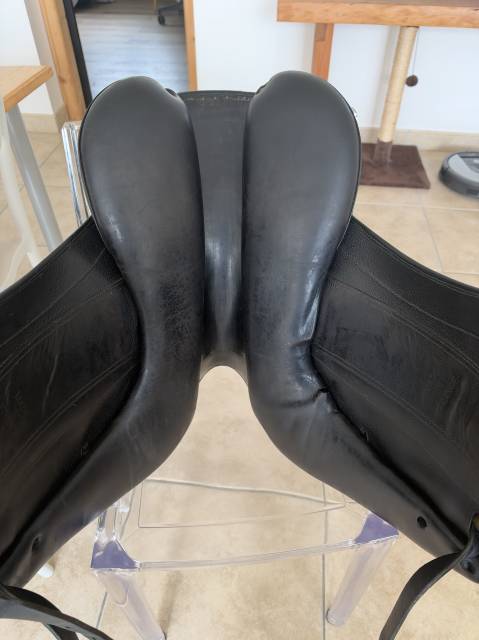 Selle de dressage Child&eacute;ric 17.5
