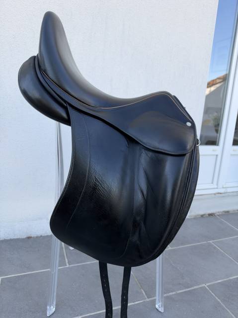 Selle de dressage Child&eacute;ric 17.5