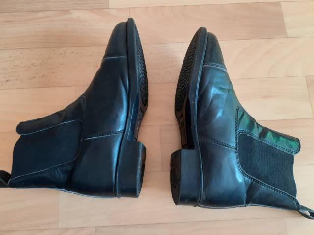 Boots noires 34