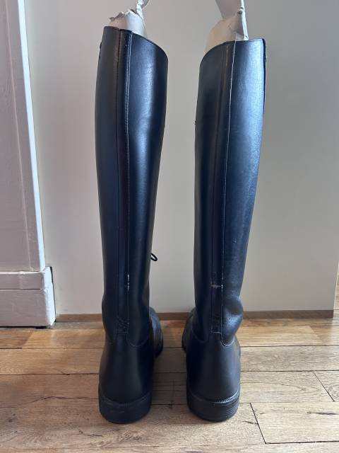 Bottes d&rsquo;&eacute;quitation en cuir Soubirac- Neuve, pointure 4