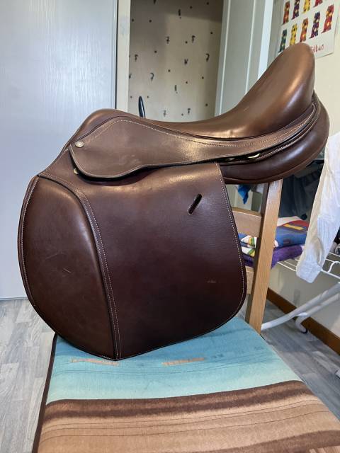 Selle mixte &Eacute;ric Thomas 17 pouces