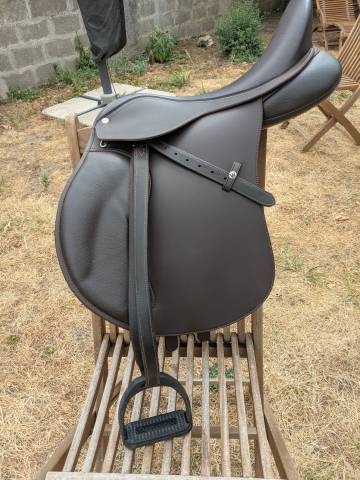 Selle wintec 500 hart 17 pouces marron