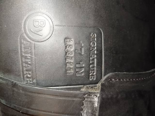Selle dressage Antares Signature 17 pouces 