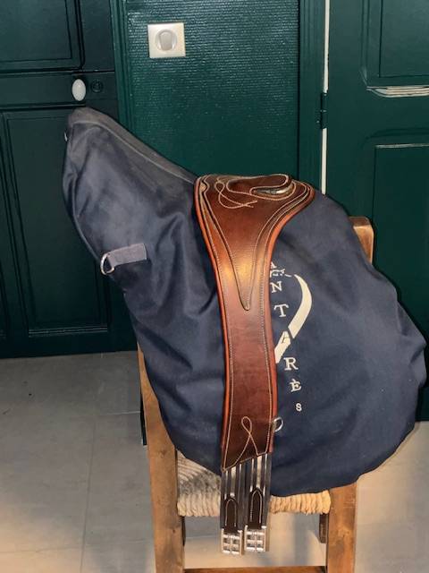 Selle obstacle ANTARES cuir 17.5 2018