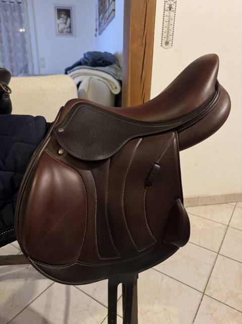 Selle Antares Altair mono quartier 18 p 2024