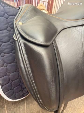 Selle de dressage CHILDERIC