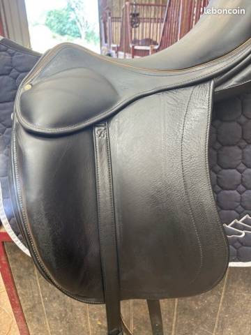Selle de dressage CHILDERIC